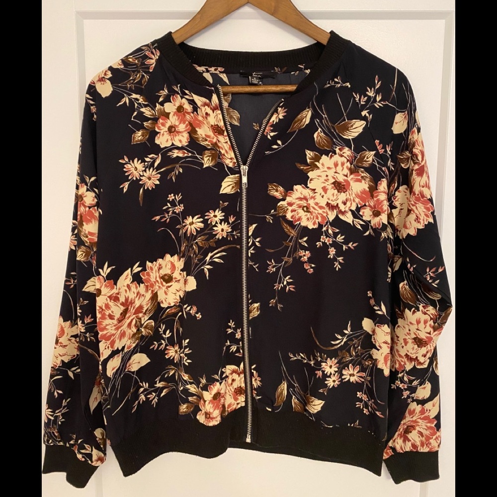 Tua Jackets & Coats
